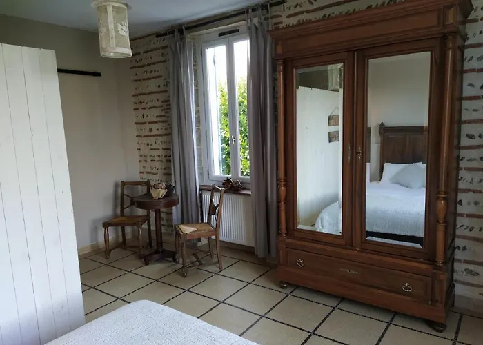 Domaine Ramonjavel, Glamping & Alpaca's Bed and Breakfast 3*